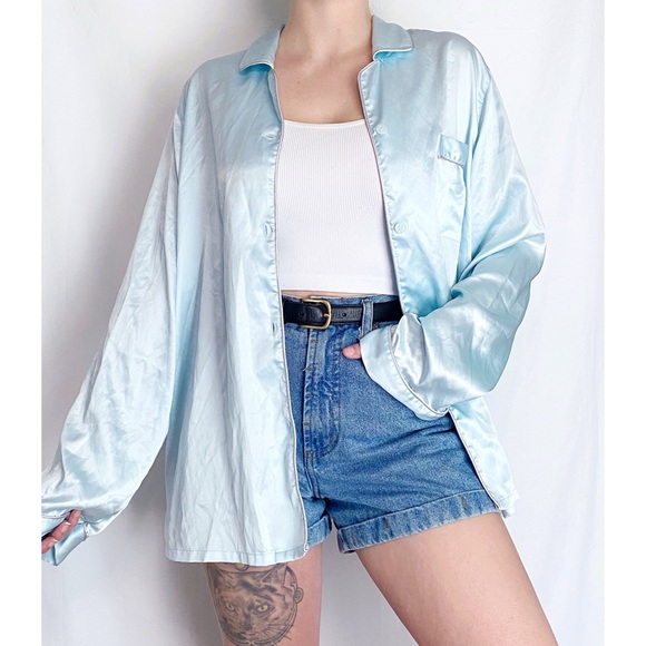 Vintage Victoria’s Secret Y2K Oversized Baby Blue Silky Button Down Top - Picture 6 of 9